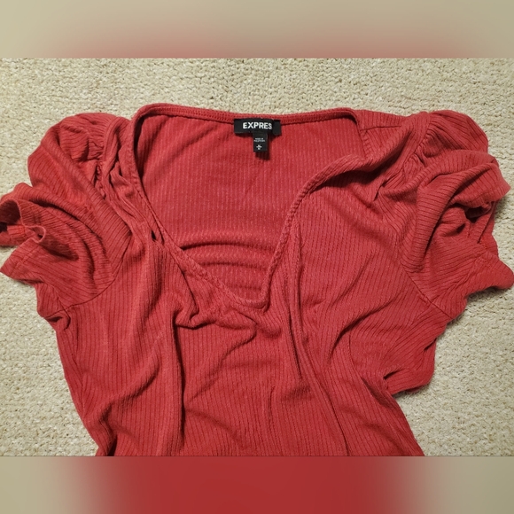 Set Of 3 Tops Express Red/Orange, Black & Green Ribbed V-Neck, Puff Sleeves Med - Picture 11 of 11